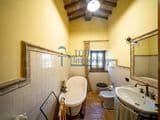 Amelia _ Prestigiosa villa in pietra ristrutturata nel cuore dell'Umbria