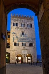 Appartamento in Vendita a Todi (PG) Corso Cavour 9