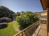 Appartamento con piccolo giardino