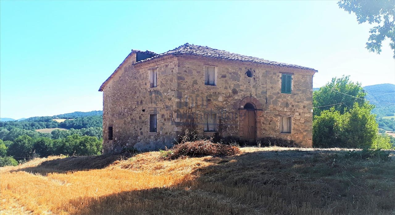 Casale l'Edera - in pietra, da ristrutturare