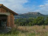 Casale da ristrutturare in posizione panoramica