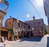 Monte Castello di Vibio - DOGLIO Cielo_Terra in pietra ristrutturato