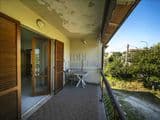 Appartamento con piccolo giardino