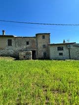 Porzione di Fabbricato con terreno esclusivo