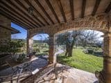 Splendido Casale 250 mq  con  3.200 mq di Terreno