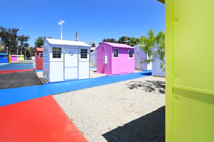 Tiny Homes Village a nord di Los Angeles