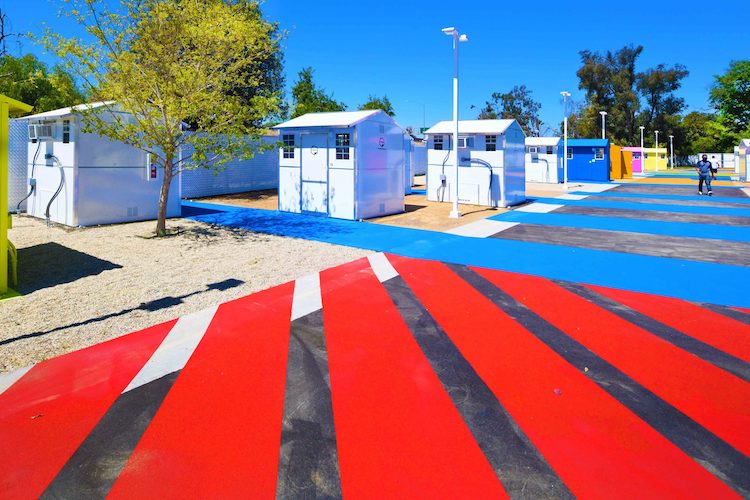 Tiny Homes Village a nord di Los Angeles