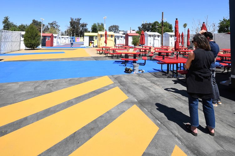 Tiny Homes Village a nord di Los Angeles - gli spazi comuni