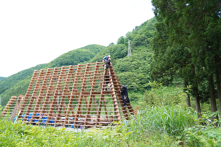 House for Marebito, costruzione