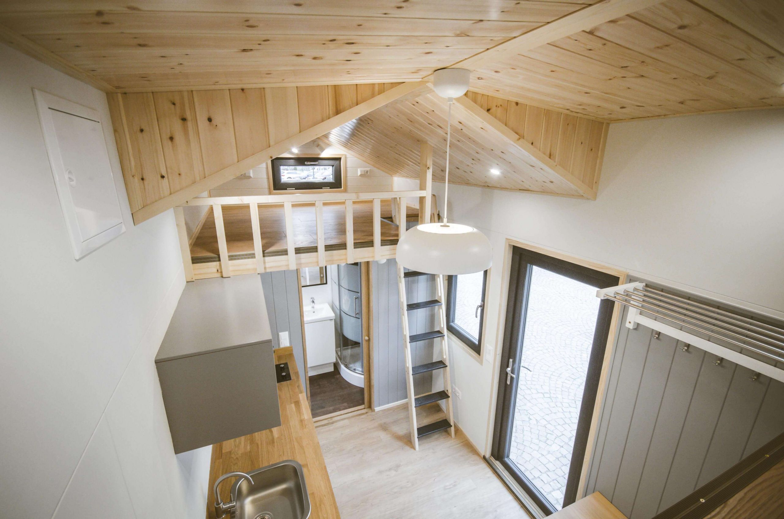 Una casa prefabbricata di Eecotiny.house
